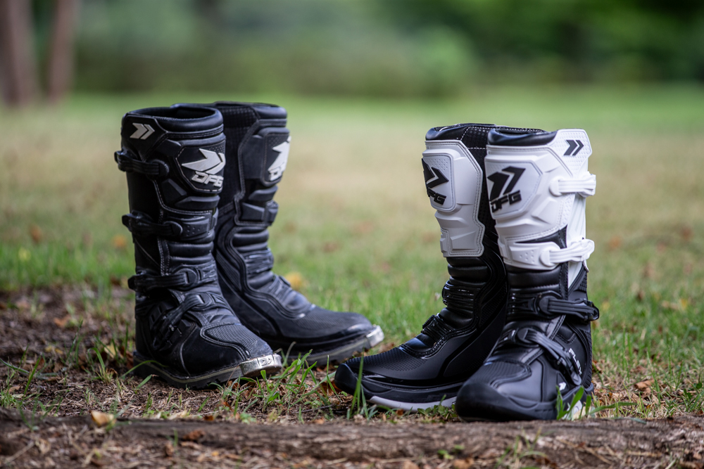 Alpinestars メンズ Tech 5 モトクロスブーツ 11 ブラック 2015015-102